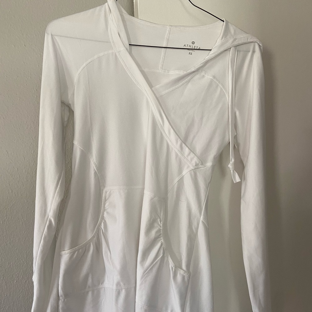 Athleta long sleeve bathing suit cover up.